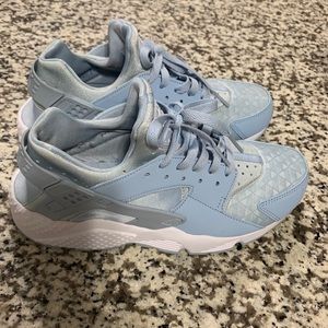 Nike 8.5 used only 1 ves